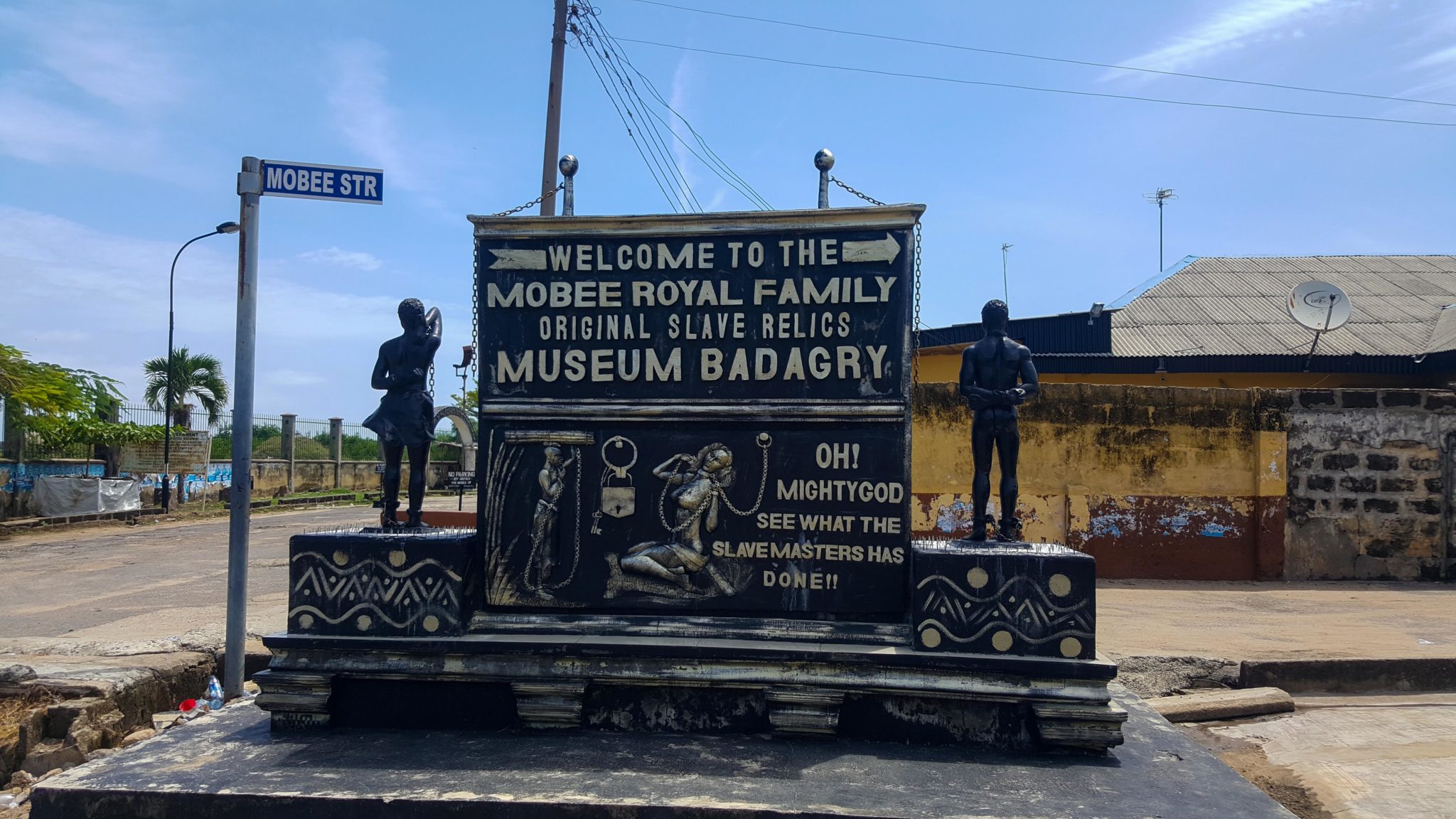 mobee statue museum