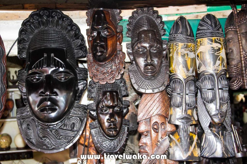 arts and craft at lekki art market