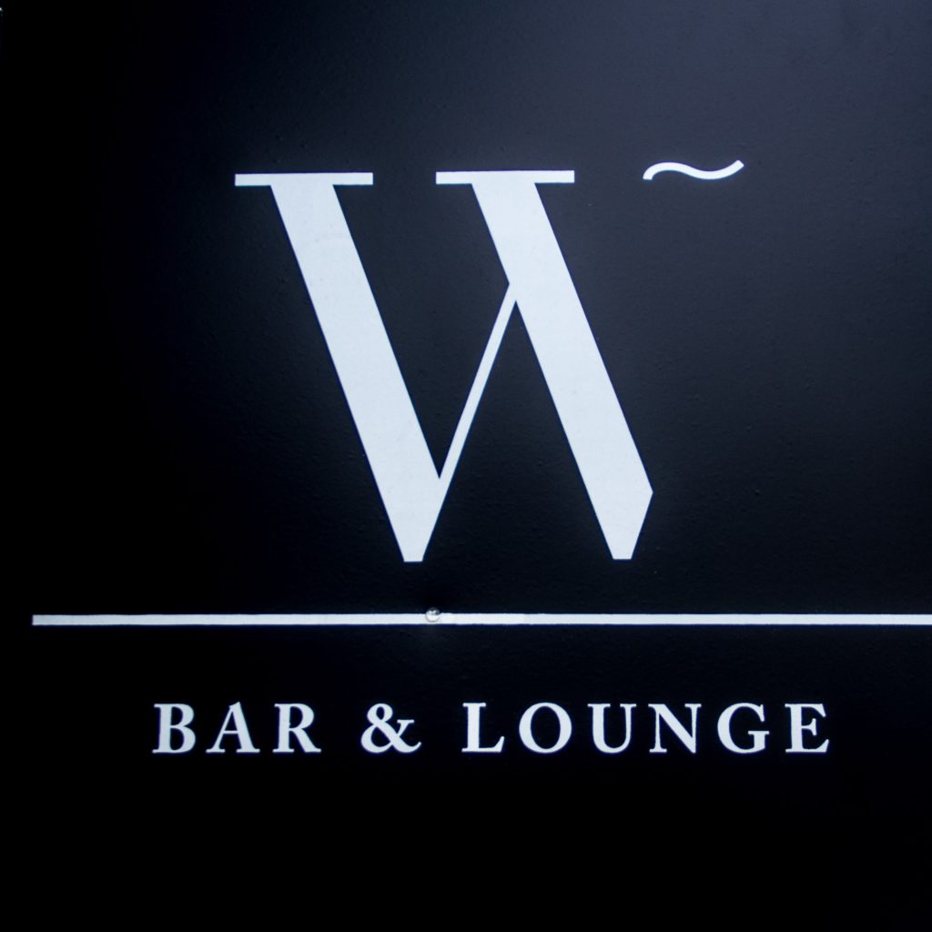w bar and lounge logo