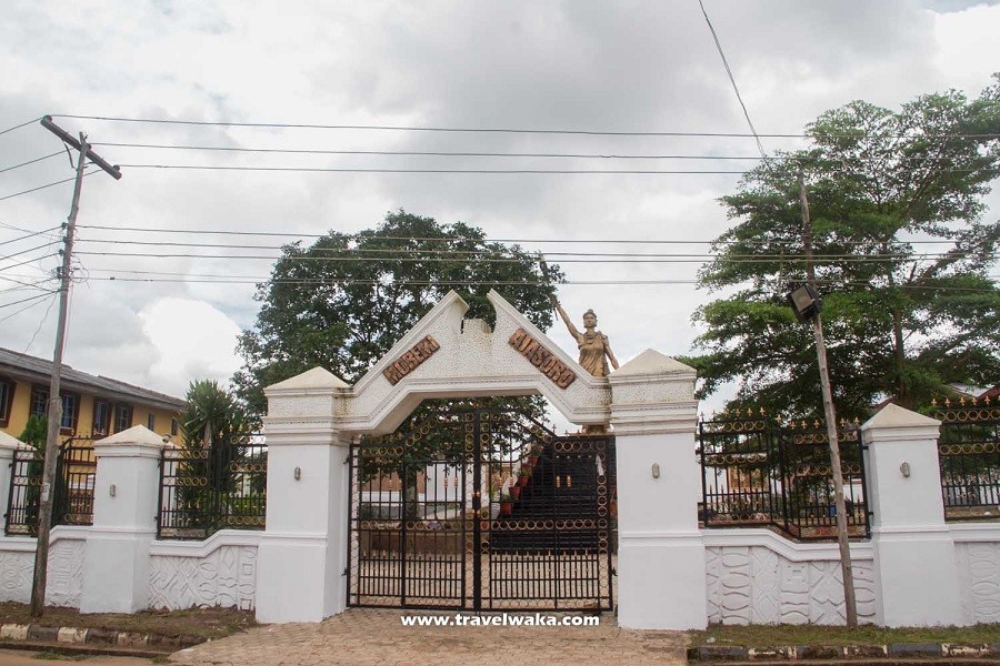 moremi ajasoro