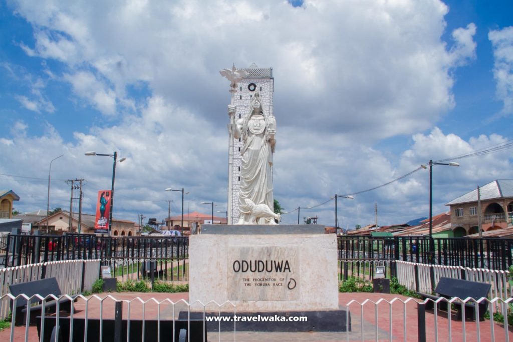 Oodua Statue 