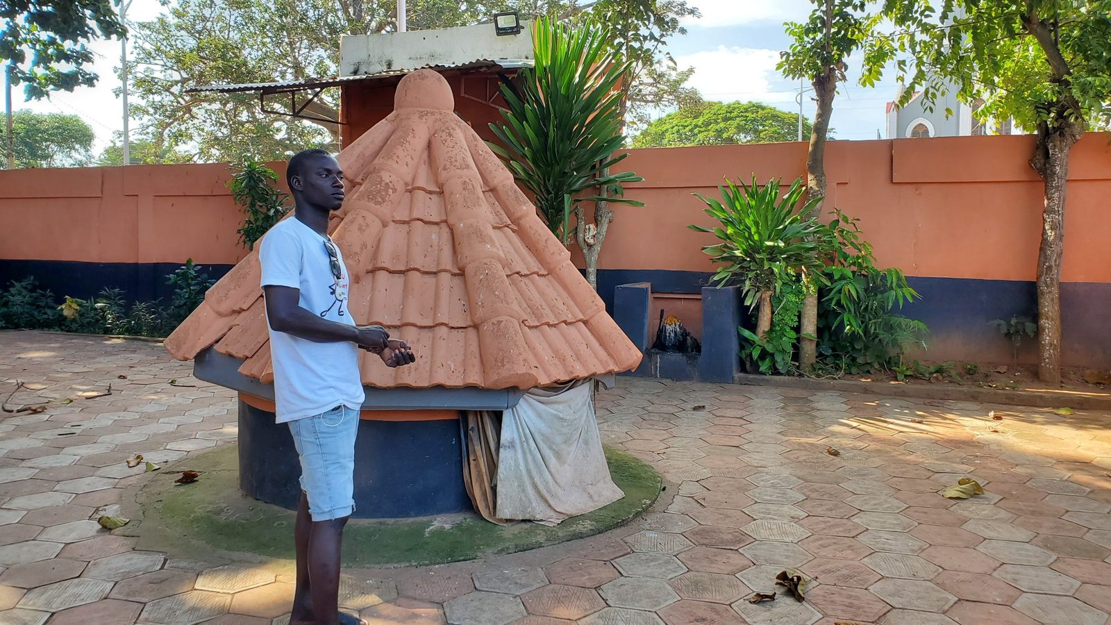 Python temple Ouidah