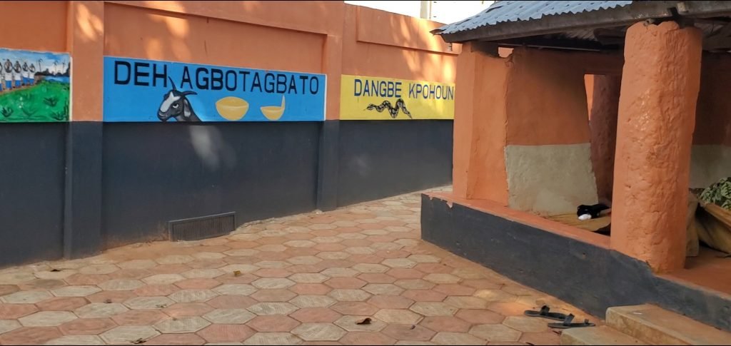 pythons at python temple