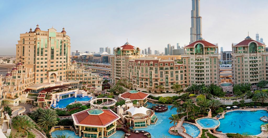Swissôtel Al Murooj Dubai best resorts in dubai