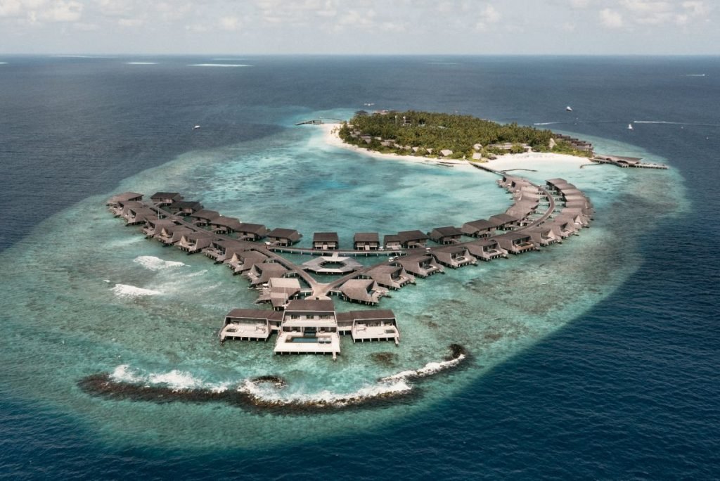 5. The St. Regis Maldives Vommuli Resort